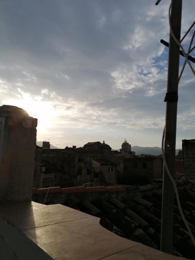 Hotel La Terrazza Sul Vicolo Palermo Exterior foto