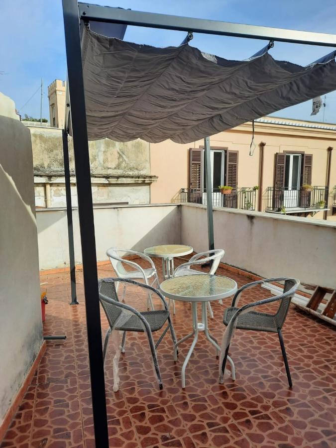Hotel La Terrazza Sul Vicolo Palermo Exterior foto